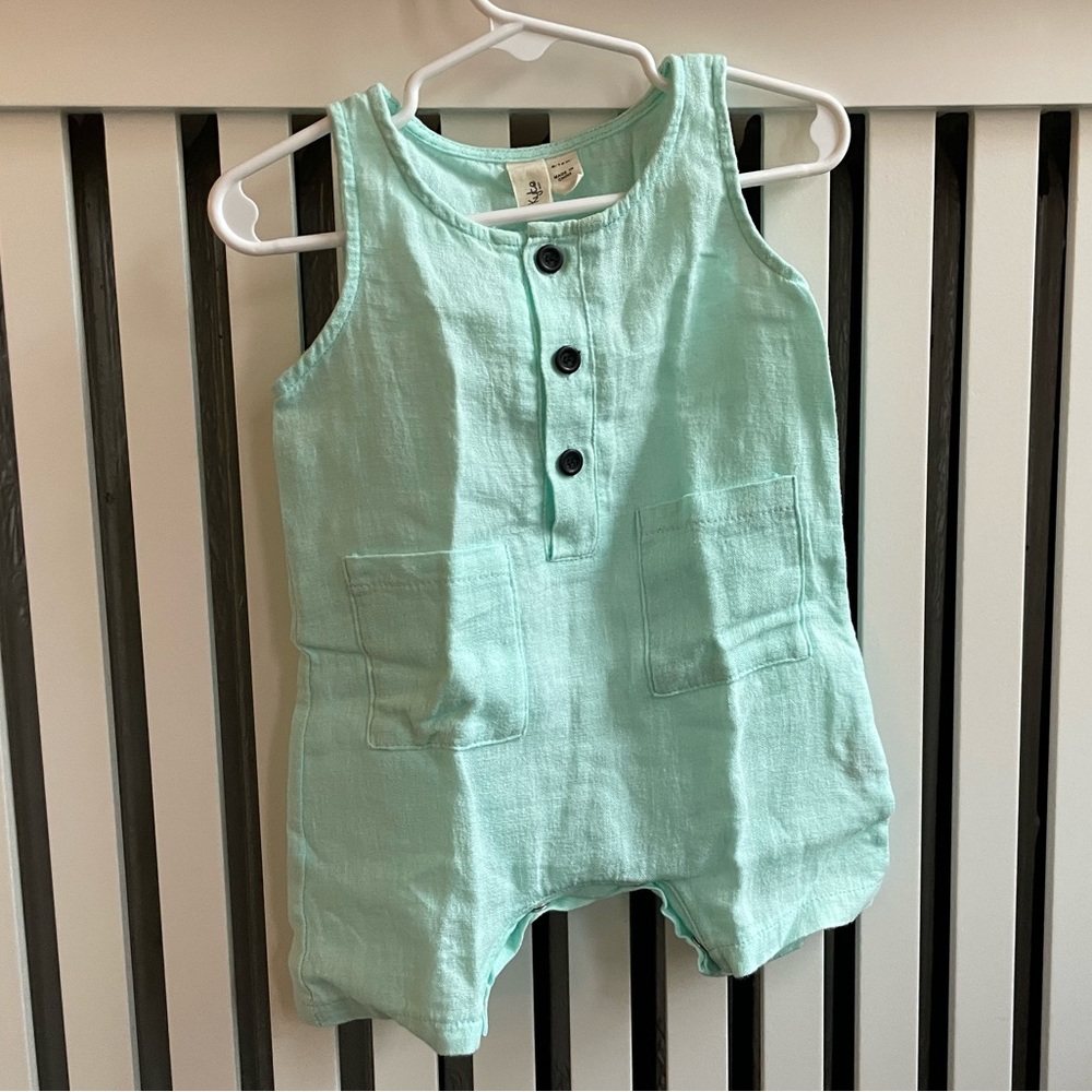 Kyte Baby Linen Sleeveless Romper in Mint